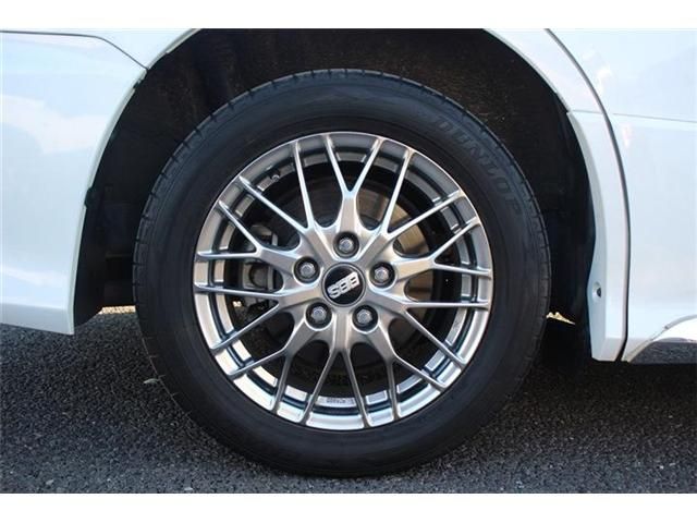 TOYOTA NOAH HYBRID 2018