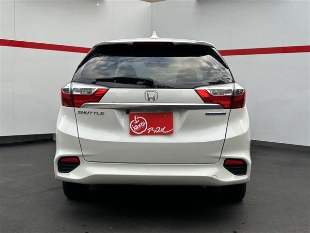 HONDA SHUTTLE HYBRID 2016