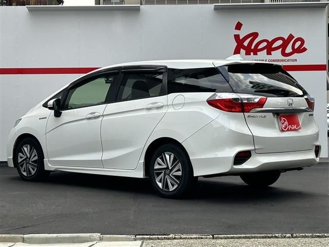 HONDA SHUTTLE HYBRID 2016