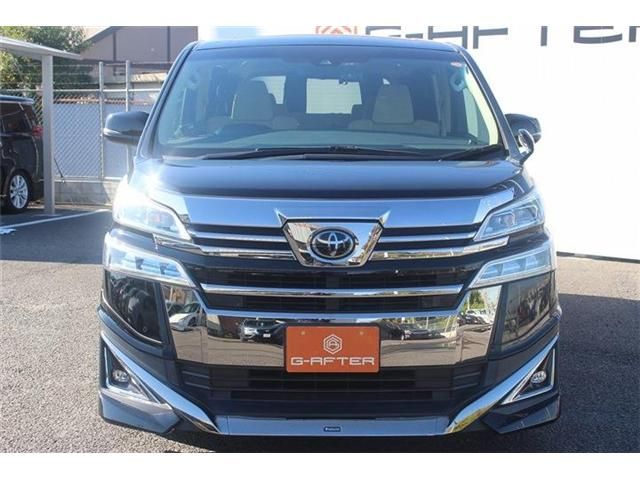 TOYOTA VELLFIRE 2020