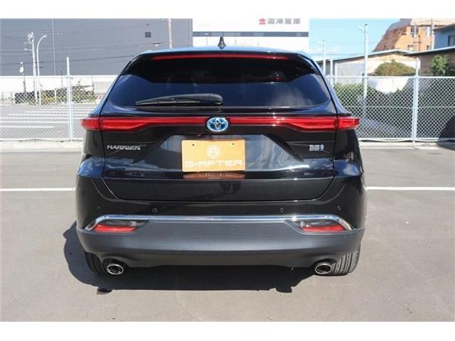 TOYOTA HARRIER HYBRID 2020