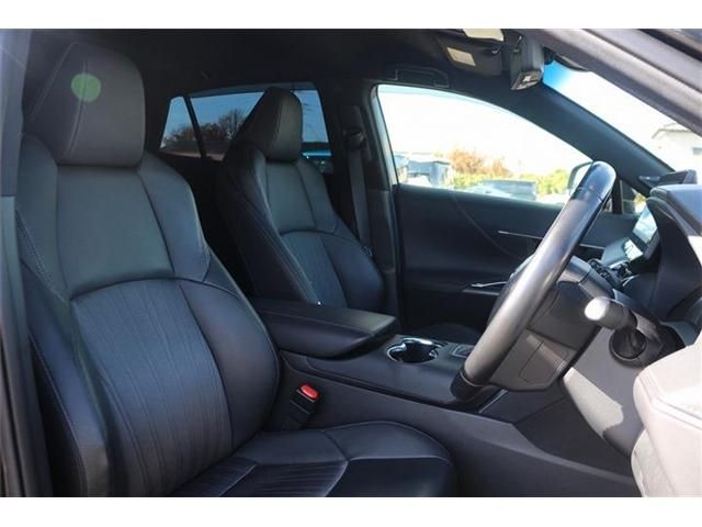 TOYOTA HARRIER HYBRID 2020