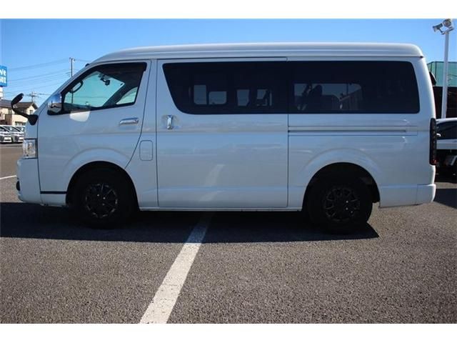 TOYOTA HIACE wagon 2016