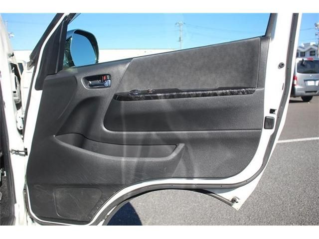 TOYOTA HIACE wagon 2016