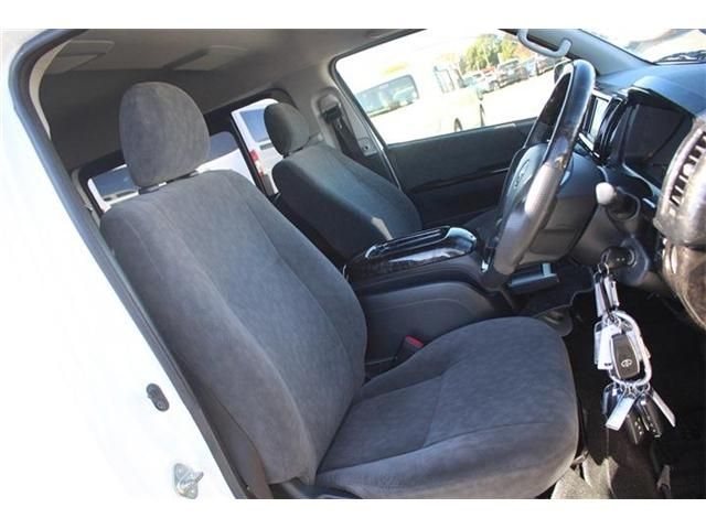 TOYOTA HIACE wagon 2016