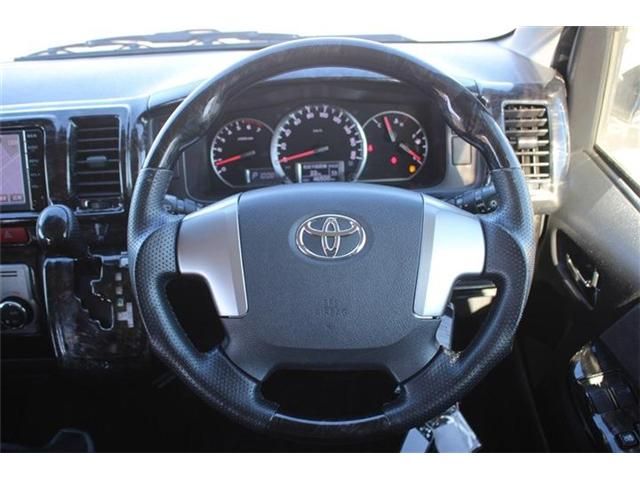 TOYOTA HIACE wagon 2016