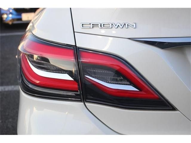 TOYOTA CROWN sedan hybrid 2020