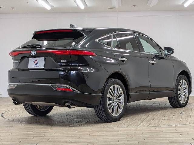 TOYOTA HARRIER HYBRID 2023