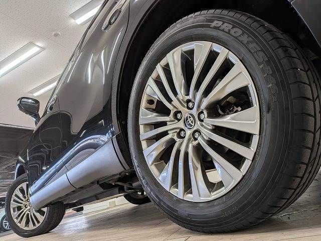 TOYOTA HARRIER HYBRID 2023