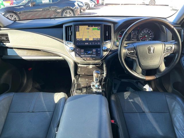 TOYOTA CROWN sedan hybrid 2017