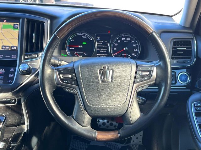 TOYOTA CROWN sedan hybrid 2017