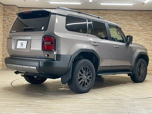 TOYOTA LANDCRUISER 250 2024