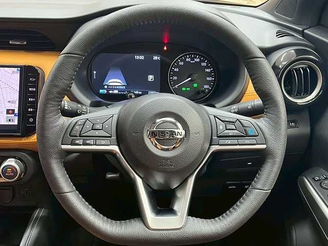 NISSAN KICKS 2021