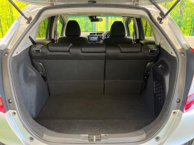 HONDA FIT HYBRID 2015