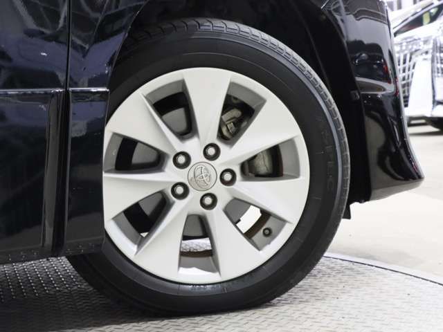 TOYOTA VELLFIRE 2012