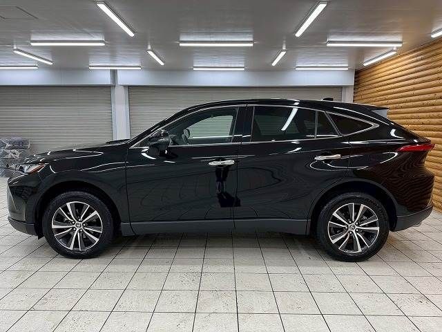 TOYOTA HARRIER 2WD 2024