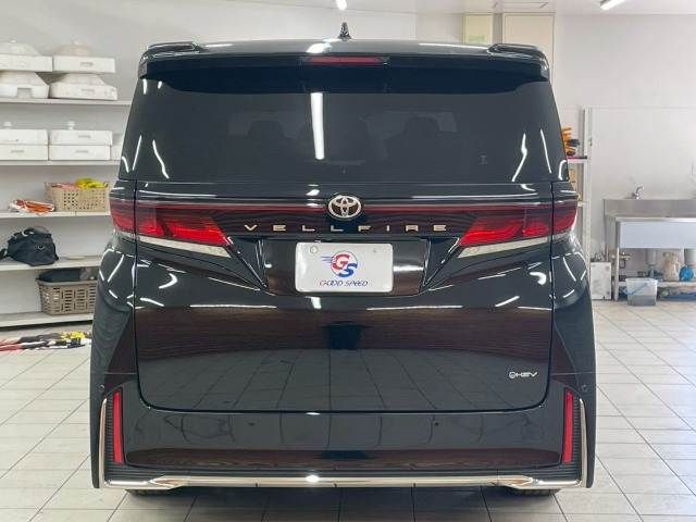TOYOTA VELLFIRE  HYBRID 2023