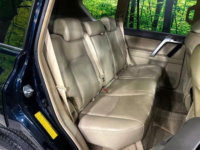 TOYOTA LANDCRUISER PRADO 2018