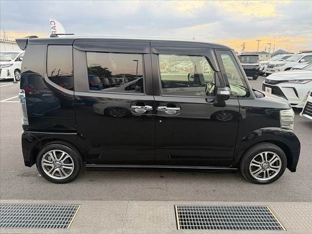 HONDA N BOX CUSTOM 2016