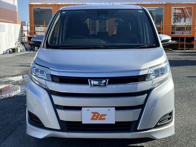 TOYOTA NOAH 2020