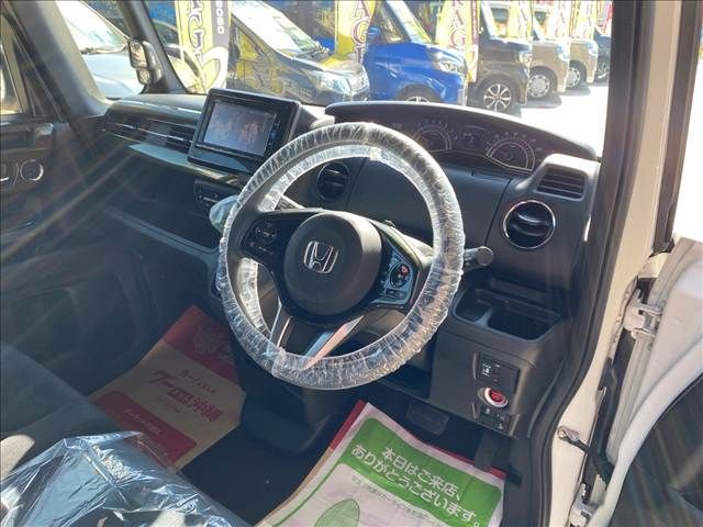 HONDA N BOX CUSTOM 2019