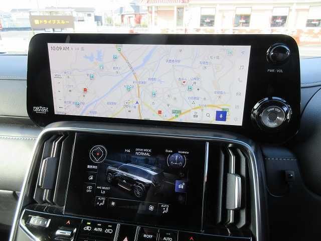 TOYOTA LEXUS LX600 2023