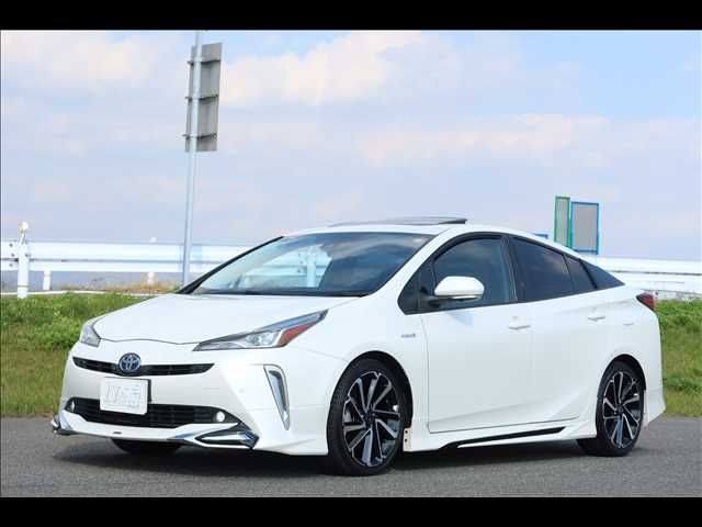 TOYOTA PRIUS 2020