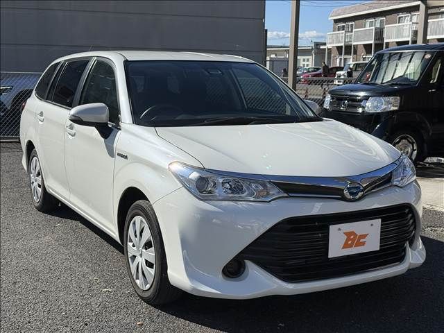 TOYOTA COROLLA FIELDER 2015