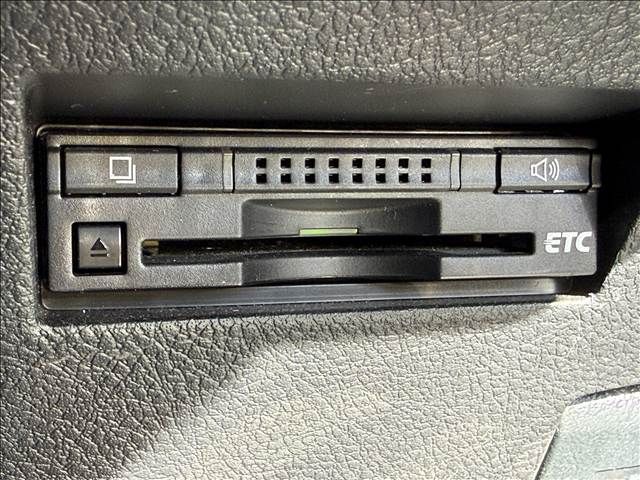 TOYOTA COROLLA FIELDER 2015