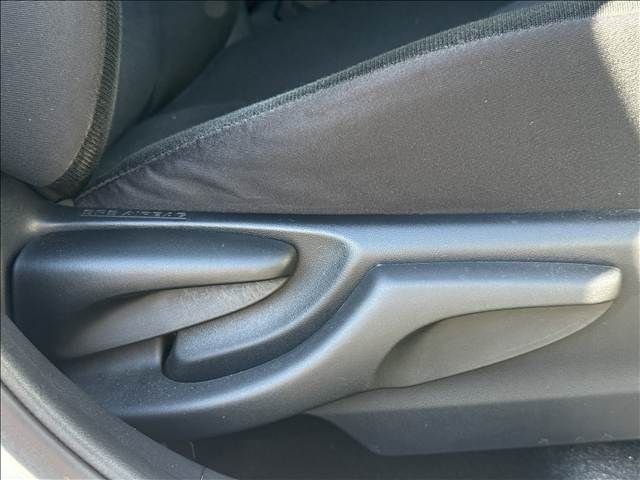 TOYOTA COROLLA FIELDER 2015