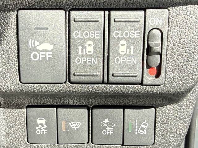 HONDA FREED plus HYBRID 2016