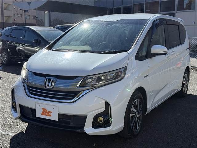 HONDA FREED plus HYBRID 2016
