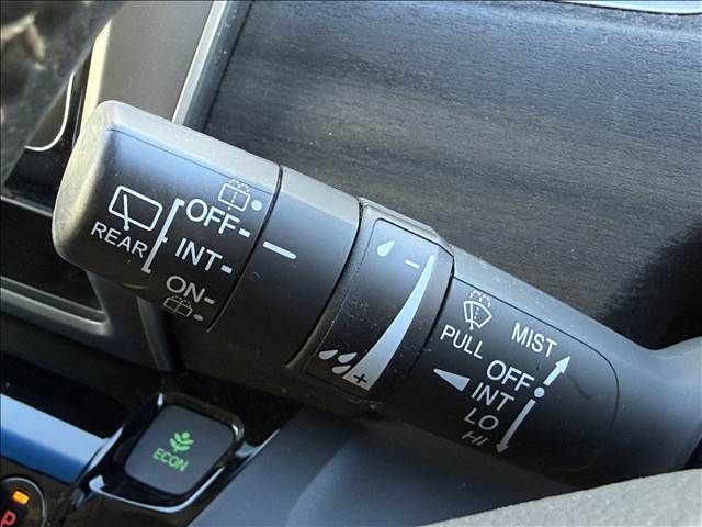 HONDA FREED plus HYBRID 2016