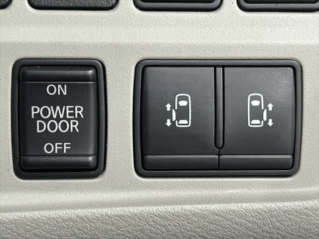 NISSAN SERENA  S-HYBRID 2016