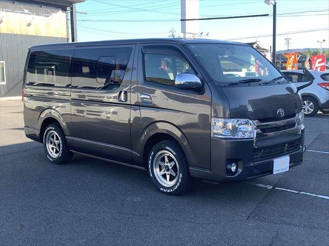 TOYOTA HIACE van 2WD 2017