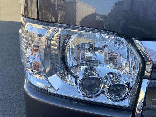 TOYOTA HIACE van 2WD 2017