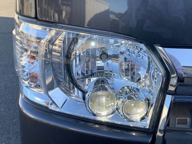 TOYOTA HIACE van 2WD 2017