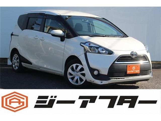 TOYOTA SIENTA 2017
