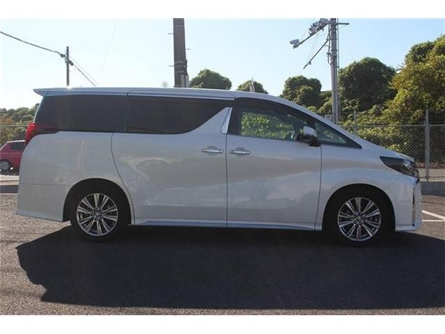 TOYOTA ALPHARD 2020
