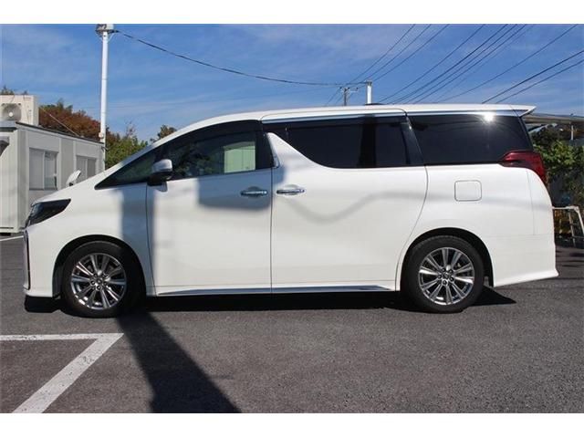 TOYOTA ALPHARD 2020