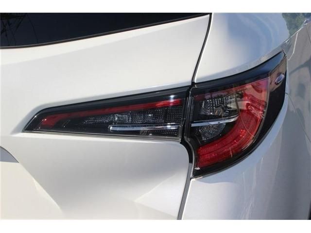 TOYOTA COROLLA TOURING HYBRID 2019