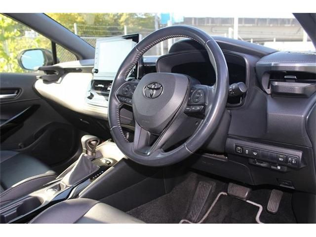 TOYOTA COROLLA TOURING HYBRID 2019