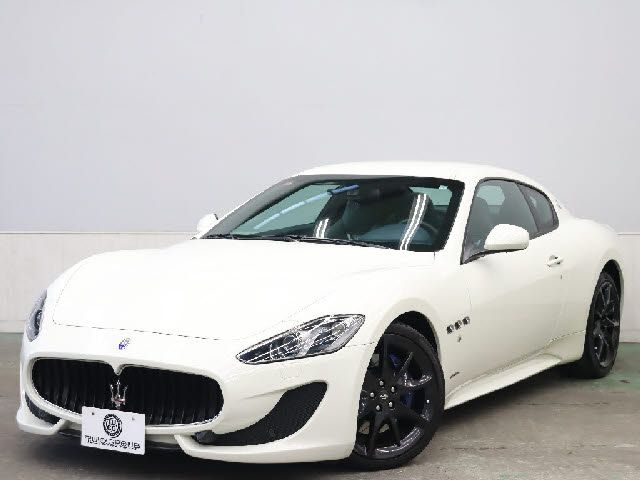 MASERATI MASERATI GRANTURISMO 2015