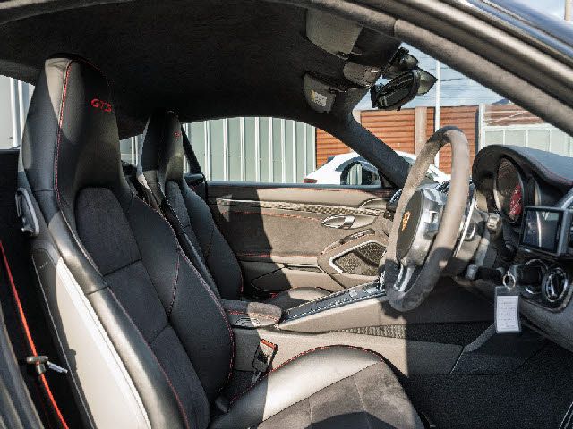 PORSCHE PORSCHE CAYMAN 2015