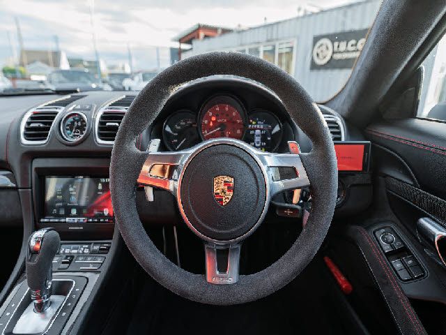 PORSCHE PORSCHE CAYMAN 2015