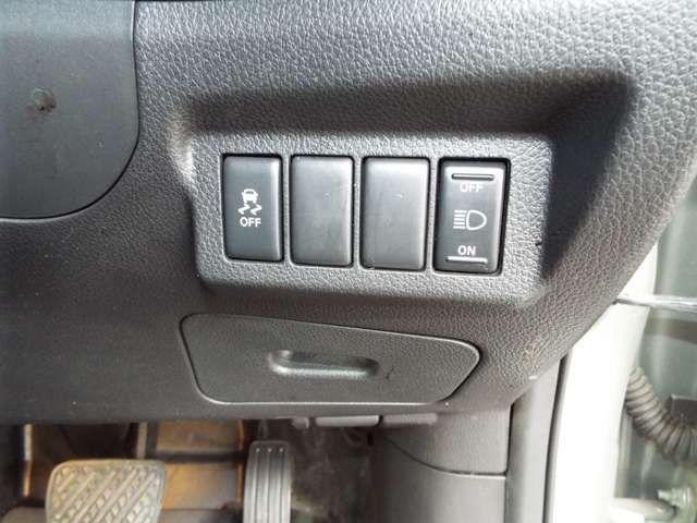 NISSAN X-TRAIL 4WD 2012