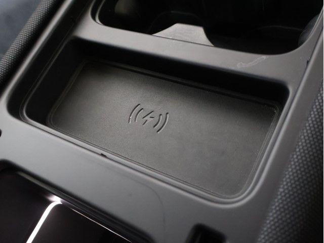 ROVER ROVER DEFENDER 2024