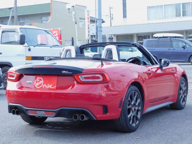 FIAT ABARTH 124 SPIDER 2017