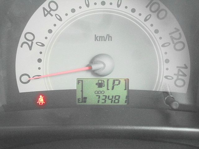 DAIHATSU MIRA GINO 2005