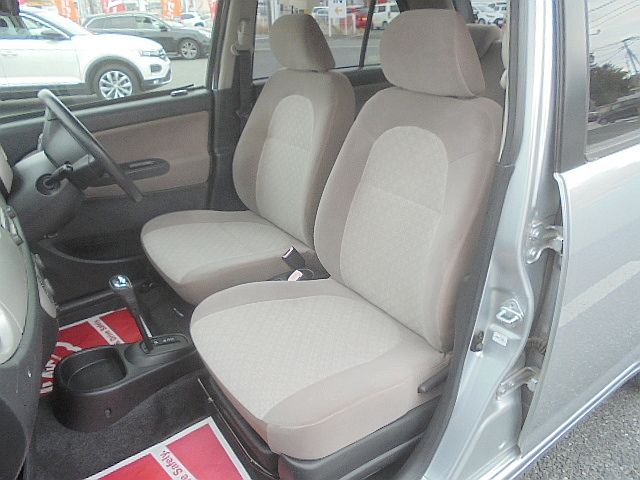 DAIHATSU MIRA GINO 2005